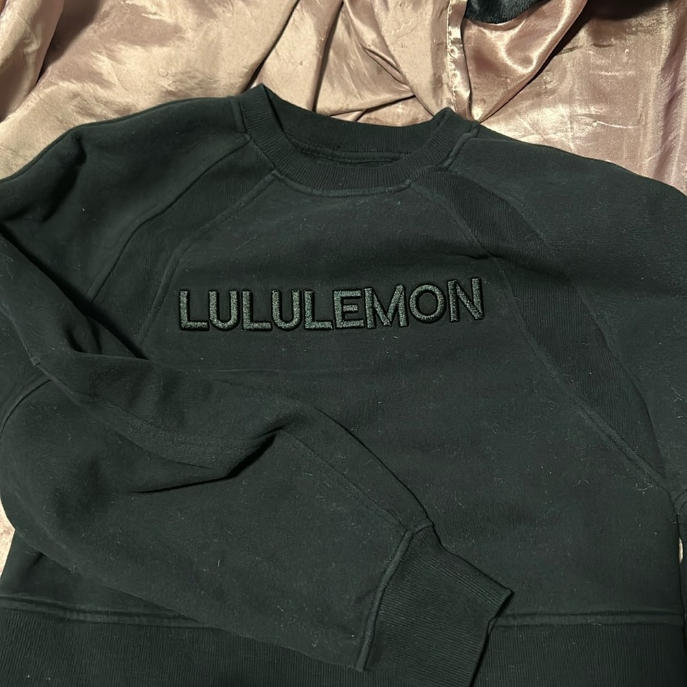 Black Lululemon crewneck Scuba 🖤 Size xs/s